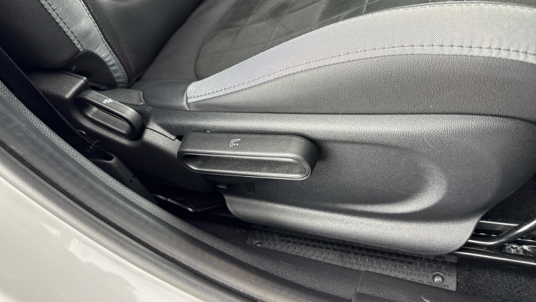 MINI Hatchback 1.5 Cooper Sport 5dr Auto Petrol Hatchback